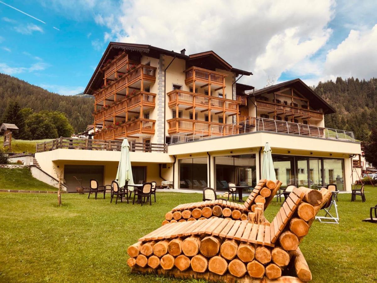 Wellness Hotel Dolomia Soraga Extérieur photo